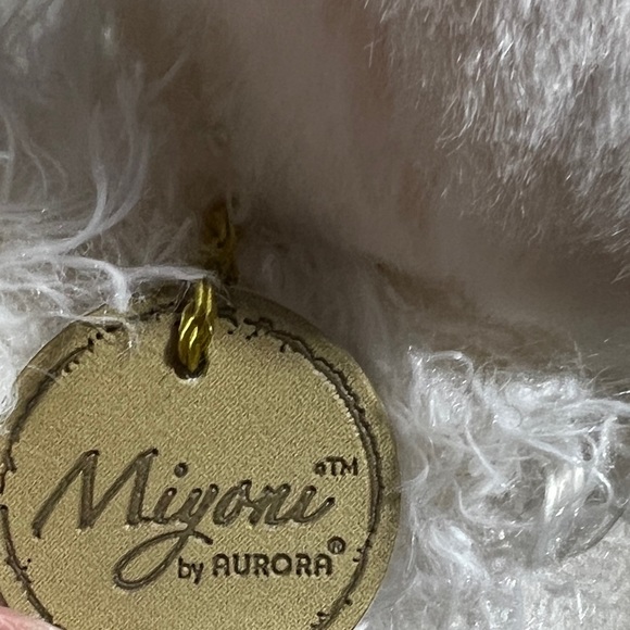 Miss Rachel’s lovely Lamb Miyoni by Aurora adorable stuffed small toy. - Picture 6 of 7